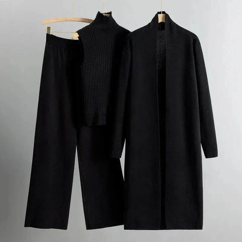 Dominique | Sleek Three-Piece Lounge Set