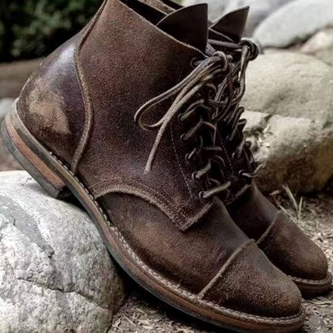 Wyatt | Men’s Distressed Leather Cap-Toe Lace-Up Heritage Boots