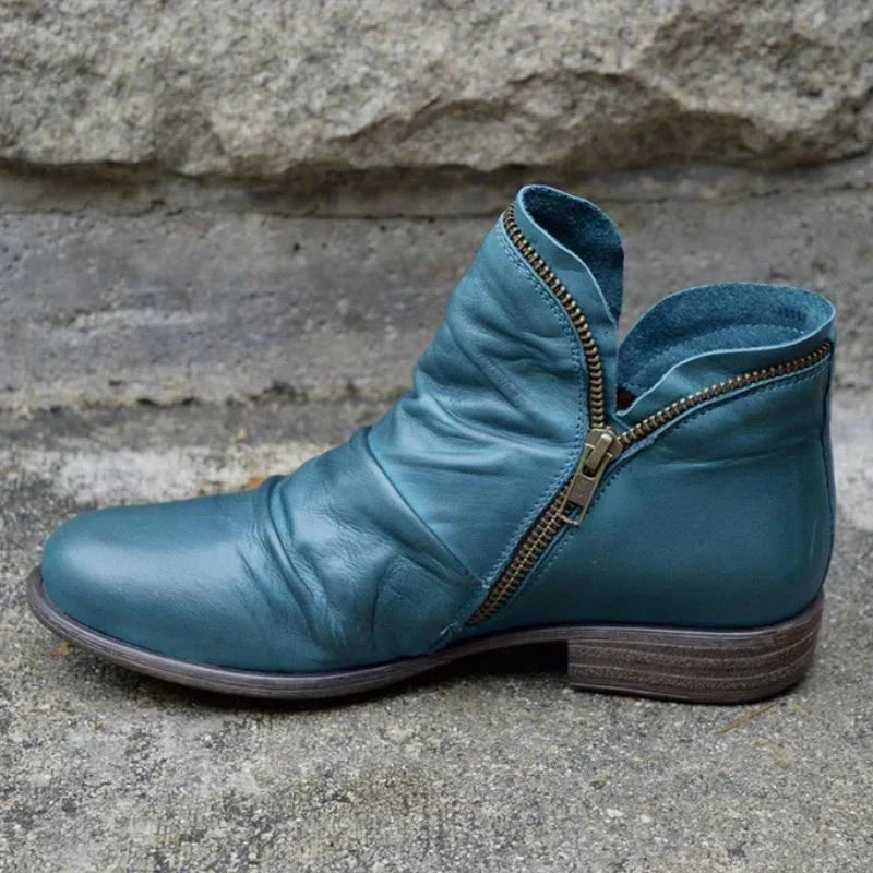 Miriam | ZIPPED FAUX LEATHER BOOTS