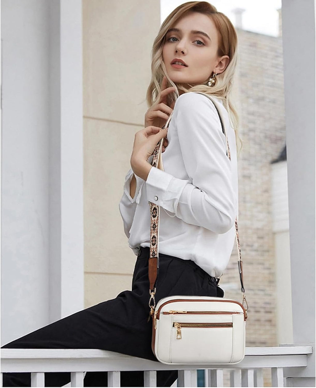 Women’s Leather Shoulder Bag