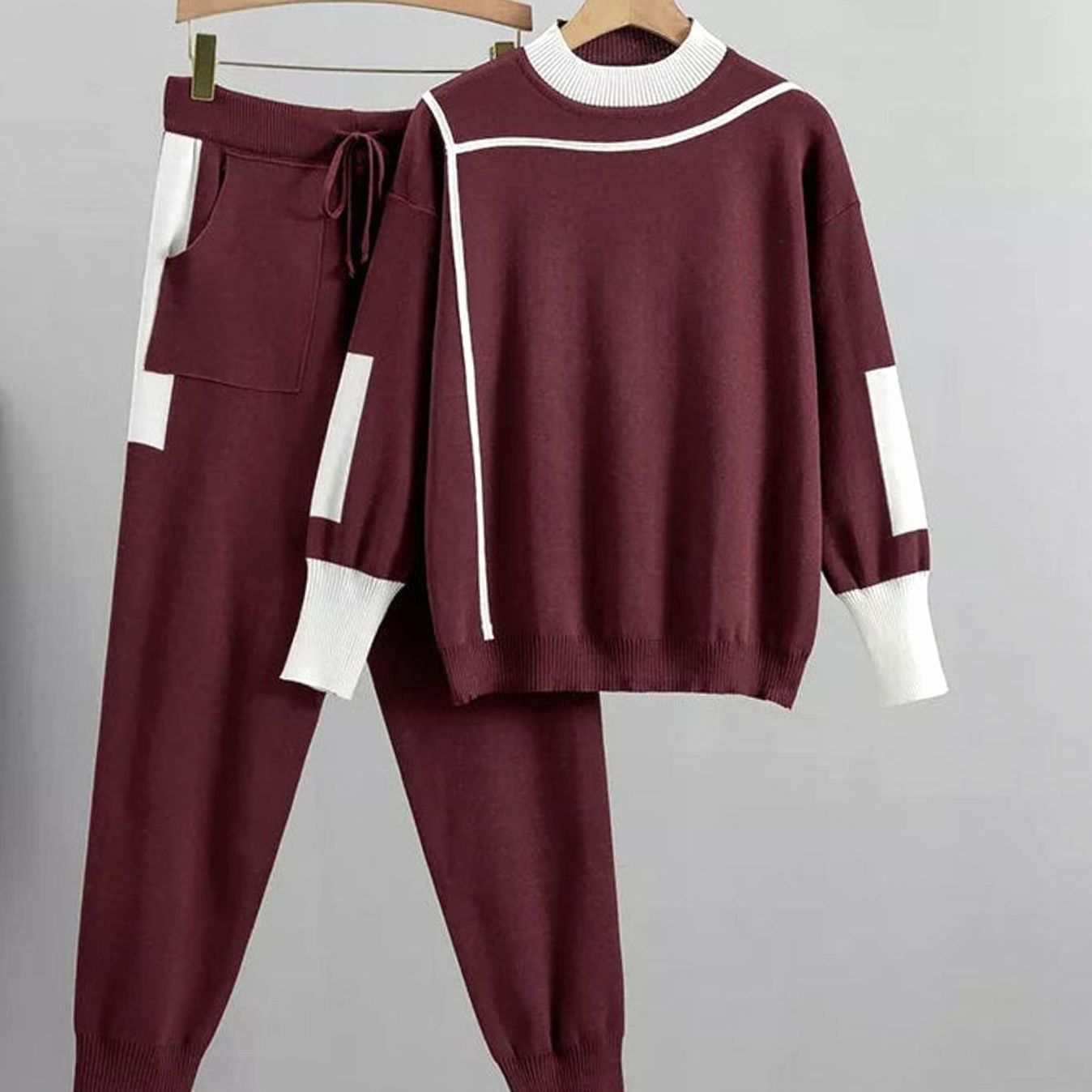 Chloe | Women’s Contrast Piping Knit Sweater & Jogger Set