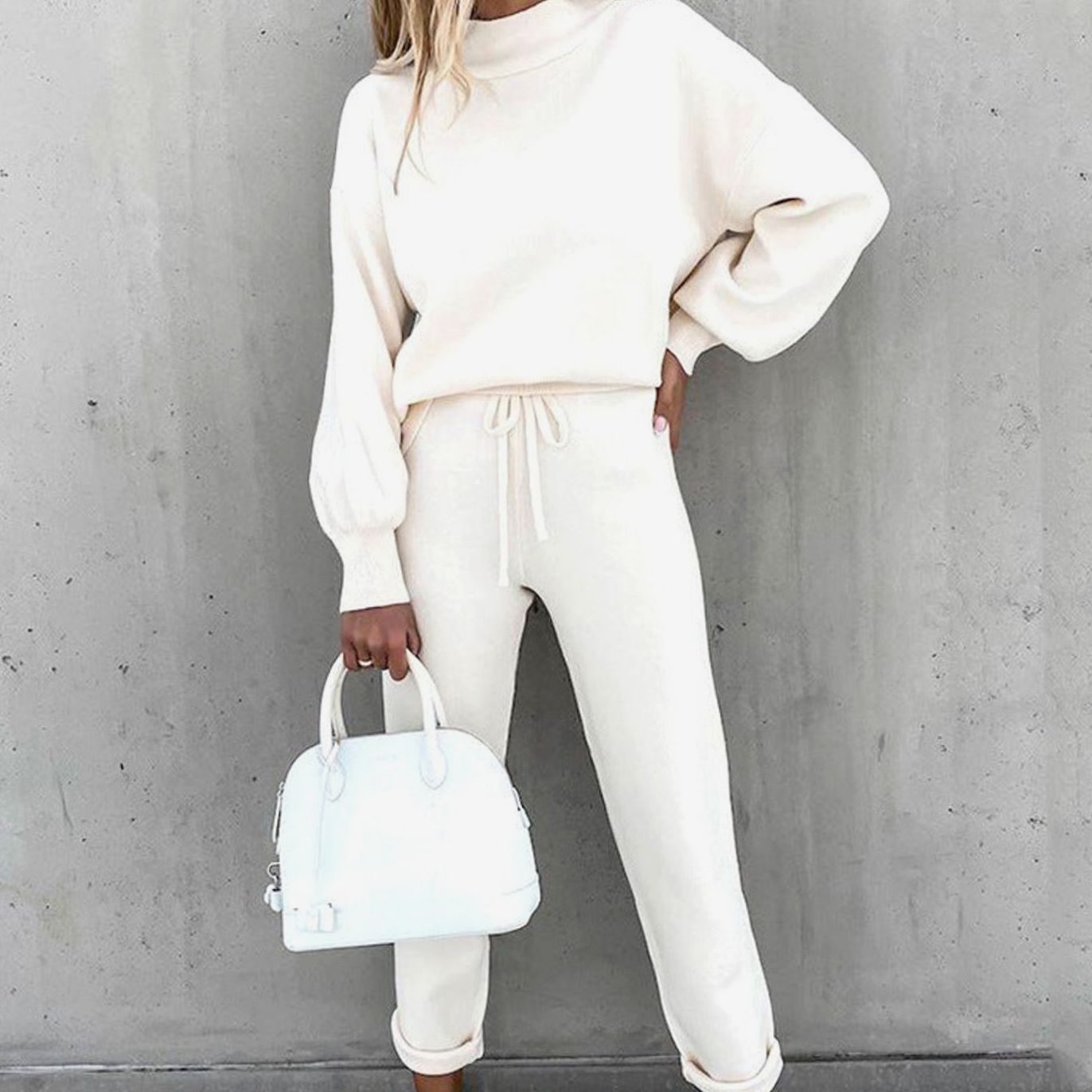 Aria | Women’s High-Neck Pullover & Drawstring Jogger Set
