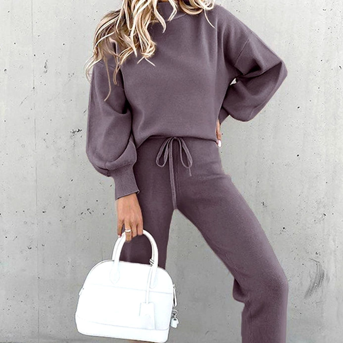 Aria | Women’s High-Neck Pullover & Drawstring Jogger Set