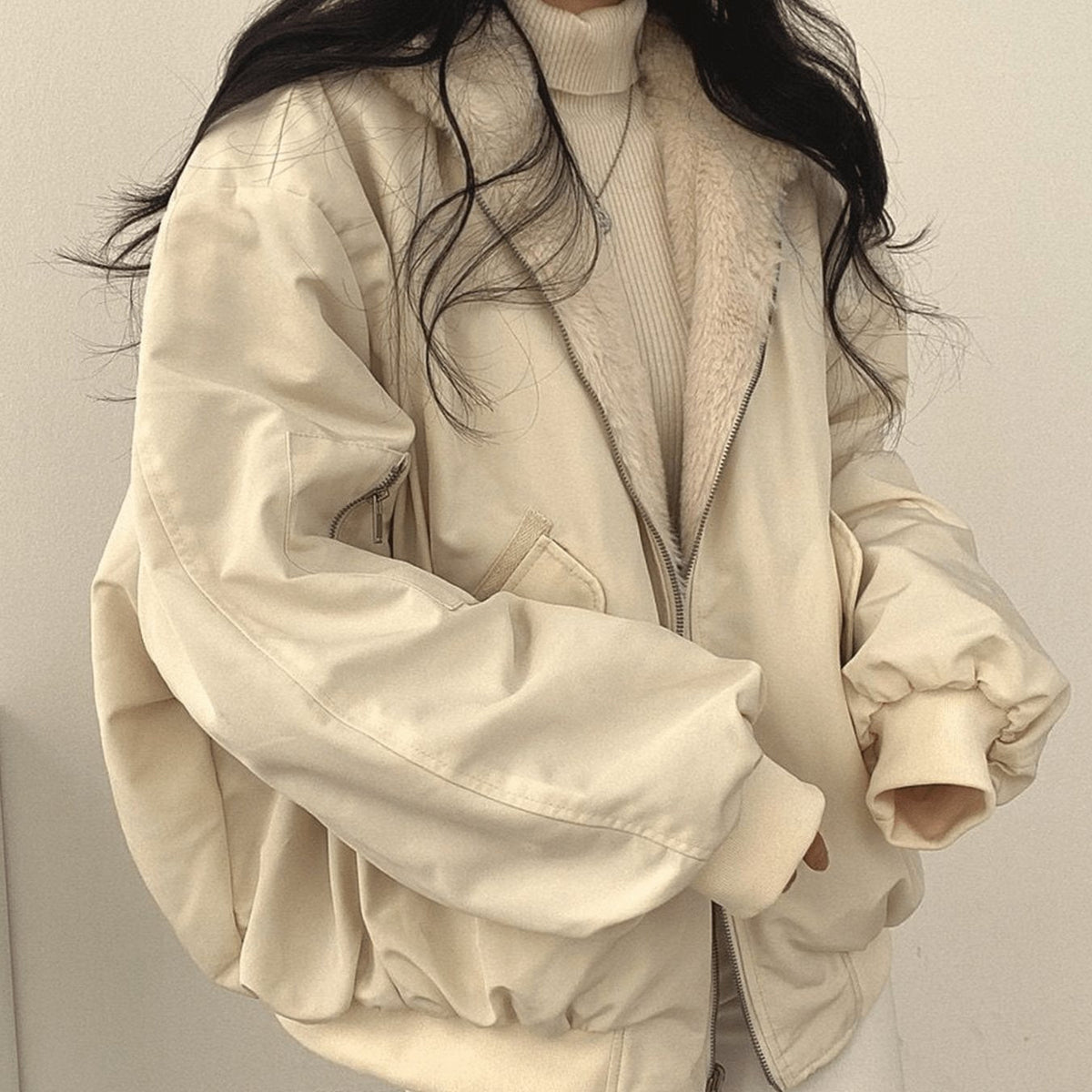 Mina | Women’s Contrast Faux-Fur Hooded Oversized Bomber Jacket