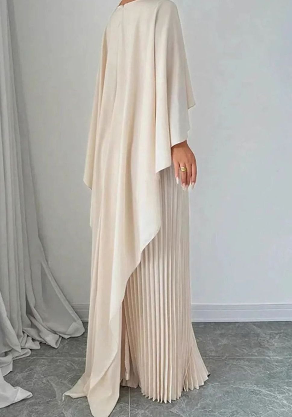 Vivienne | Women’s Cape-Overlay Pleated Maxi Formal Evening Dress