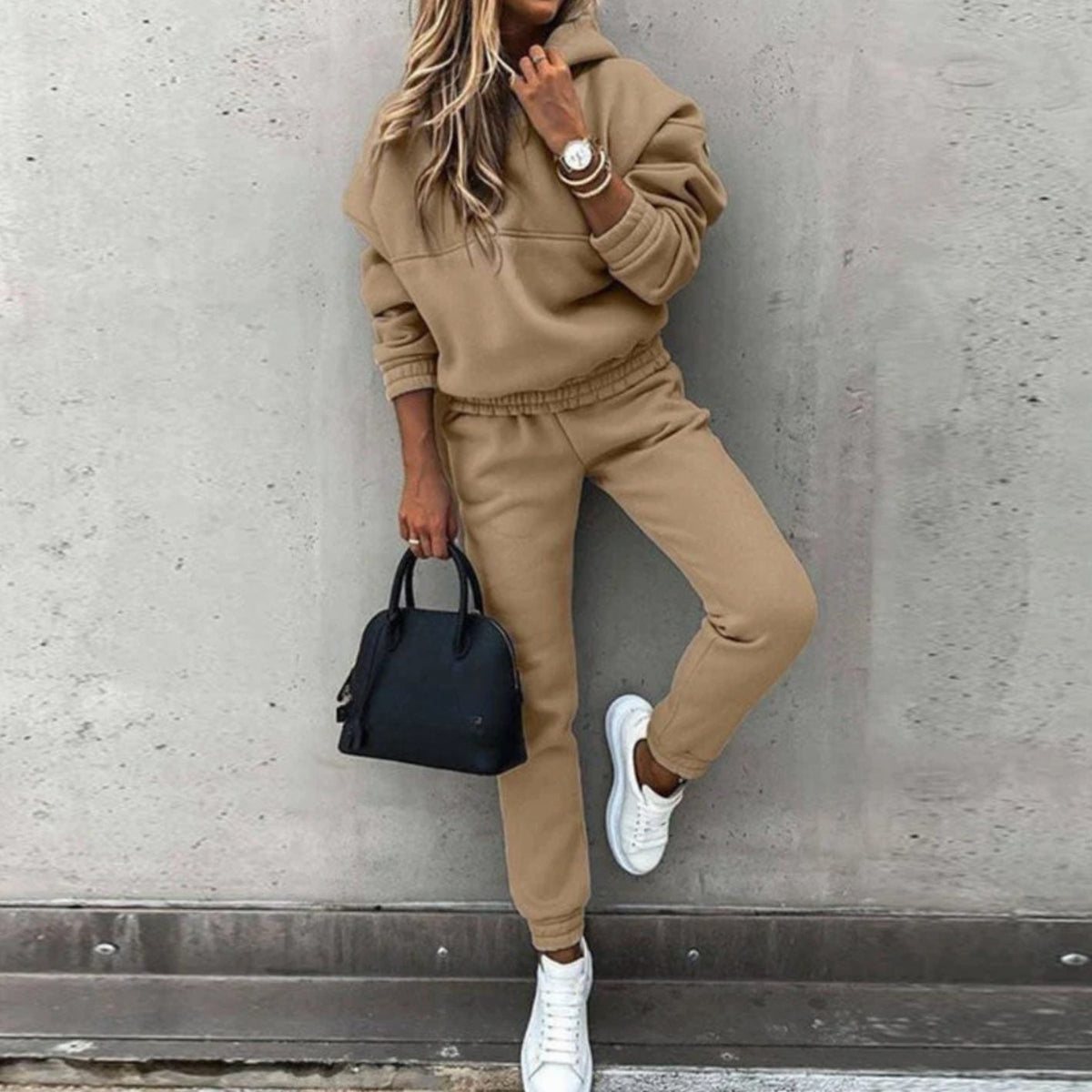 Remi | Women’s Relaxed Pullover Hoodie & Tapered Jogger Set