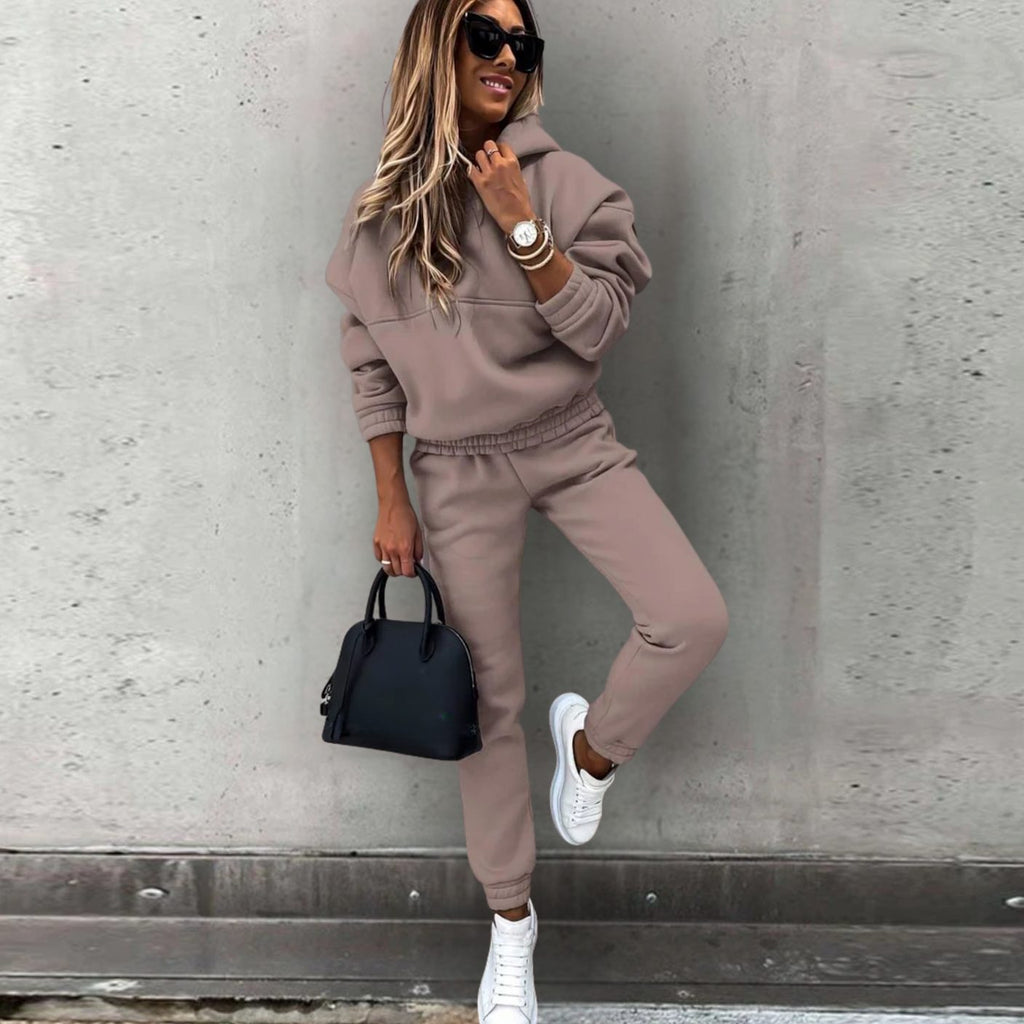 Remi | Women’s Relaxed Pullover Hoodie & Tapered Jogger Set