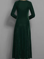 Vivienne | Women’s 3/4-Sleeve Scoop-Neck Velvet A-Line Maxi Dress